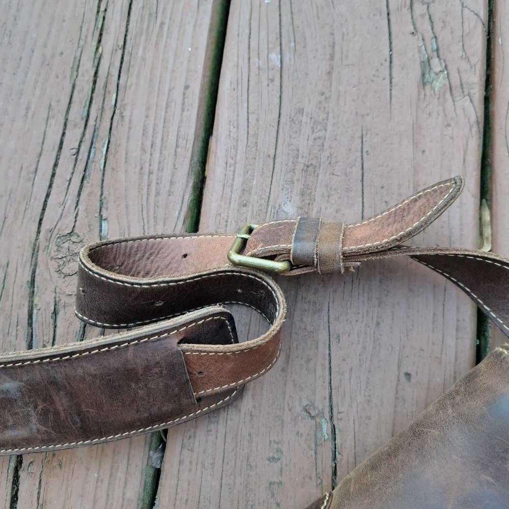 Buckle and Seam Leather Carry Bag Vintage LapTop - Picture 10 of 11